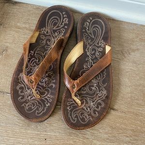 Leather Flip flop sandals OluKai